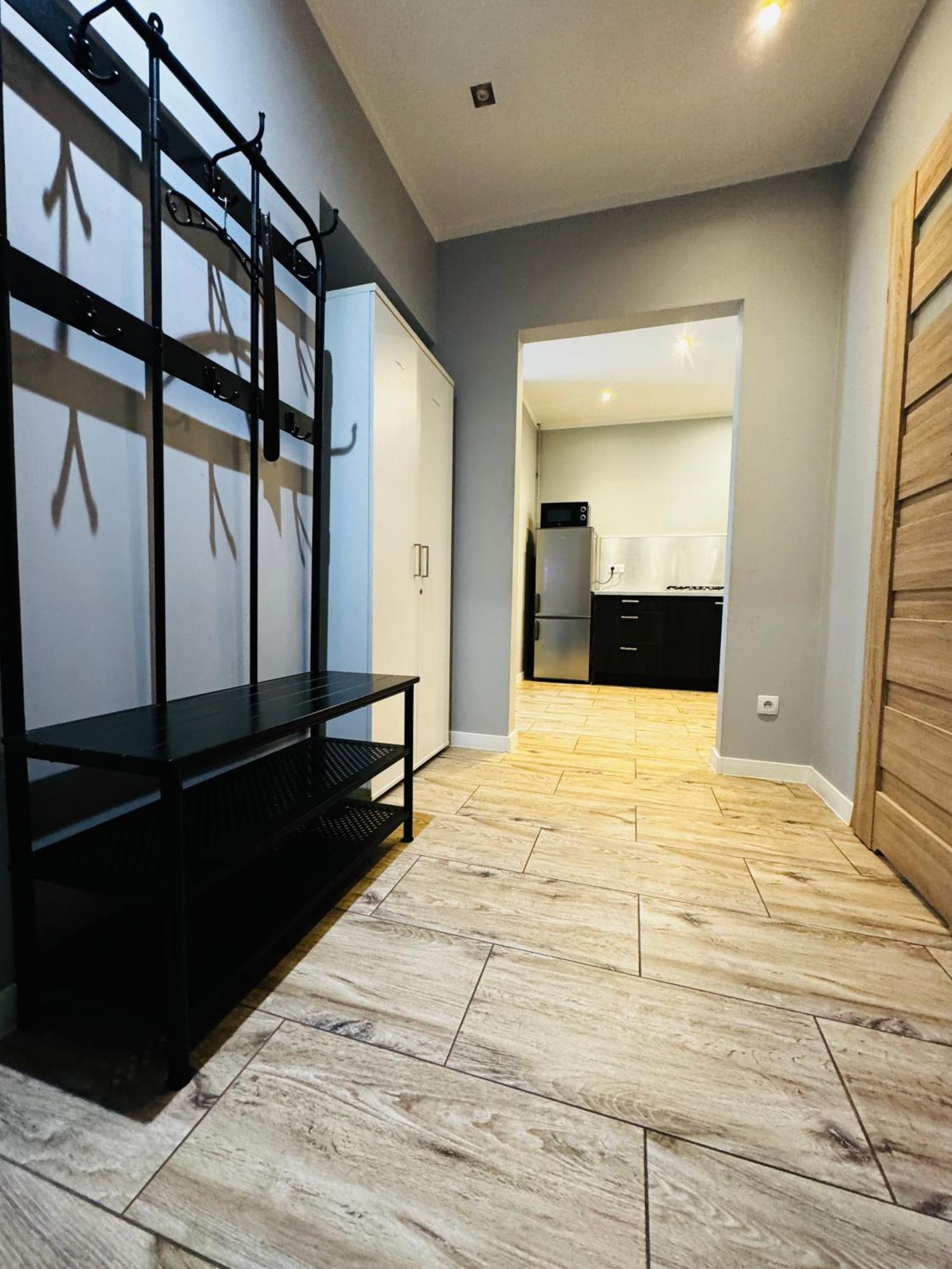 Apartament Flaming Deluxe Z Balkonem - Scisle Centrum Naprzeciwko Pkp I Pks - Self Check In - Darmowy Parking - Pozne Wymeldowanie Do 12 - Wystawiamy Fv オポーレ エクステリア 写真