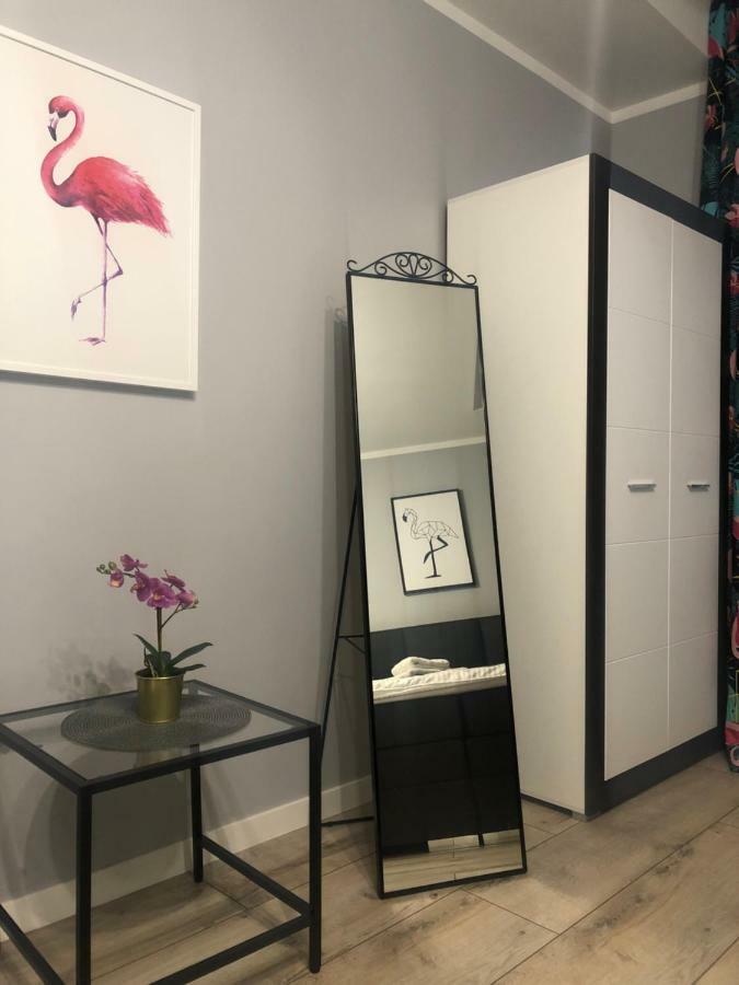 Apartament Flaming Deluxe Z Balkonem - Scisle Centrum Naprzeciwko Pkp I Pks - Self Check In - Darmowy Parking - Pozne Wymeldowanie Do 12 - Wystawiamy Fv オポーレ エクステリア 写真